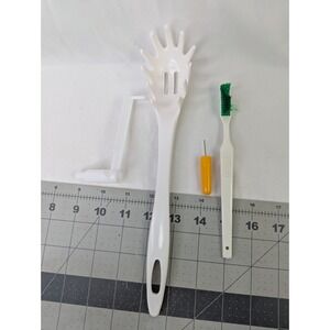 Ronco Popeil P400 Automatic Pasta Maker Tool Lot Tools